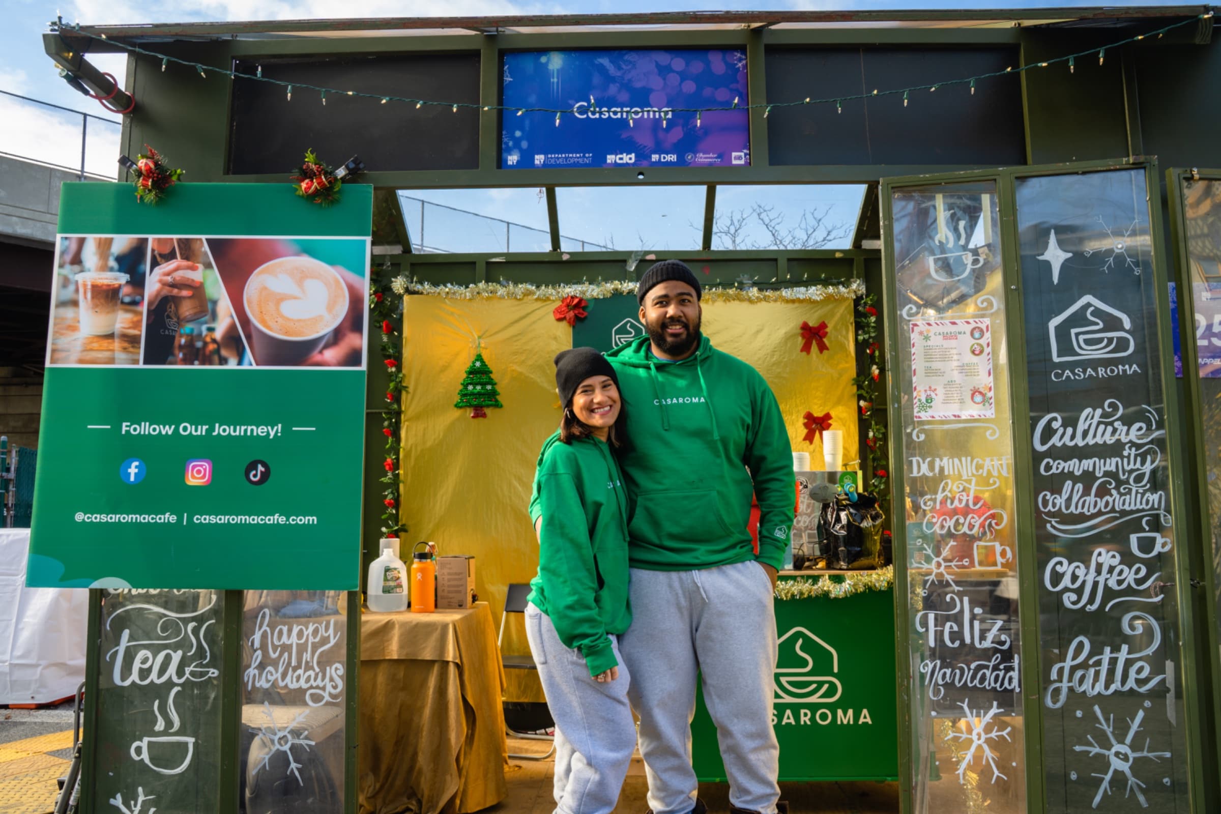 Casaroma Cafe at the New Rochelle Holiday Market 2022 – Our First Time Serving New Ro!